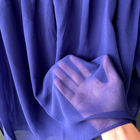 2/$30 NWT C Wonder Christian Siriano Mixed Media Top M Sheer Soft  Flowy HSN - Picture 3 of 9